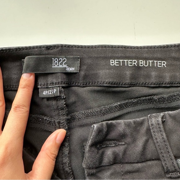 NWOT 1822 Denim Better Butter Black Straight Leg Jeans - Picture 9 of 11